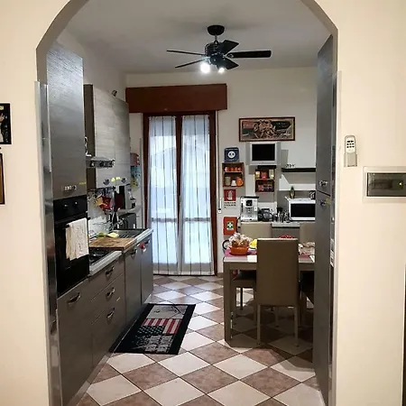 Giulietta House Nocleg ze śniadaniem *